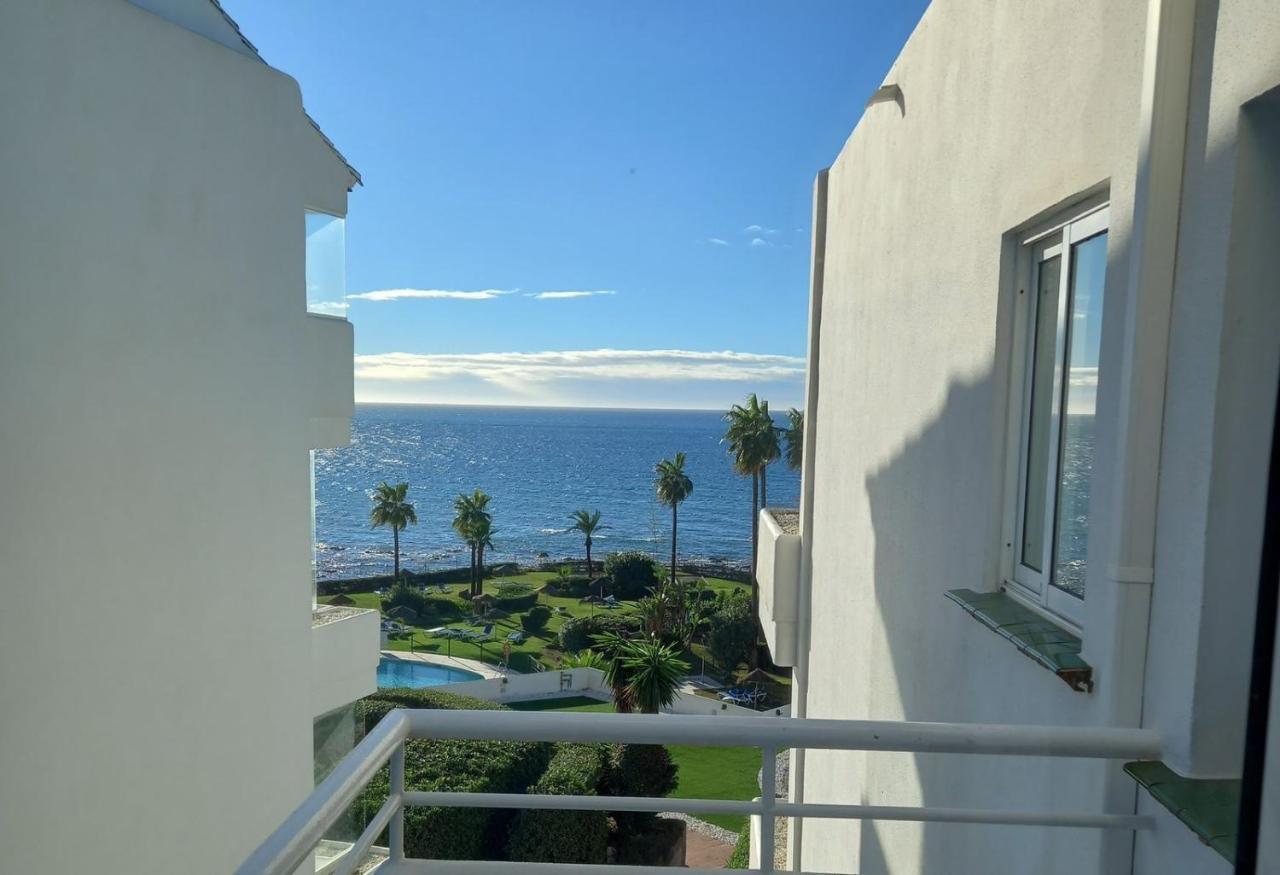 Miraflores Beachfront Penthouse Sitio de Calahonda Ngoại thất bức ảnh