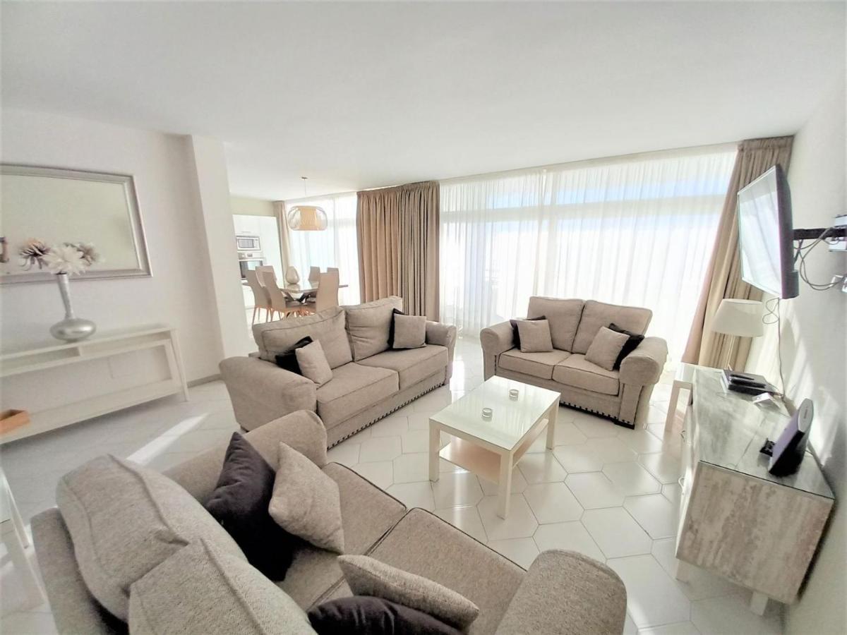Miraflores Beachfront Penthouse Sitio de Calahonda Ngoại thất bức ảnh